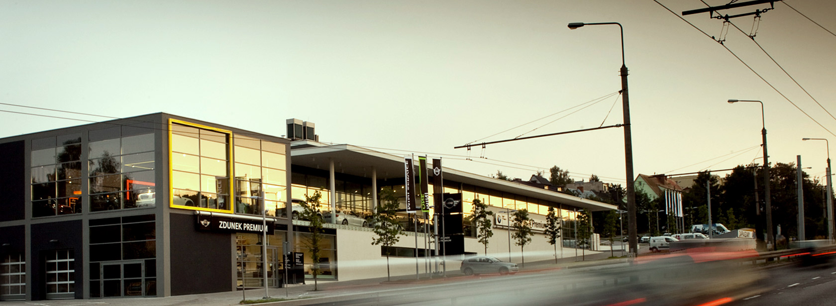 Salon Dealer BMW Zdunek Gdynia.