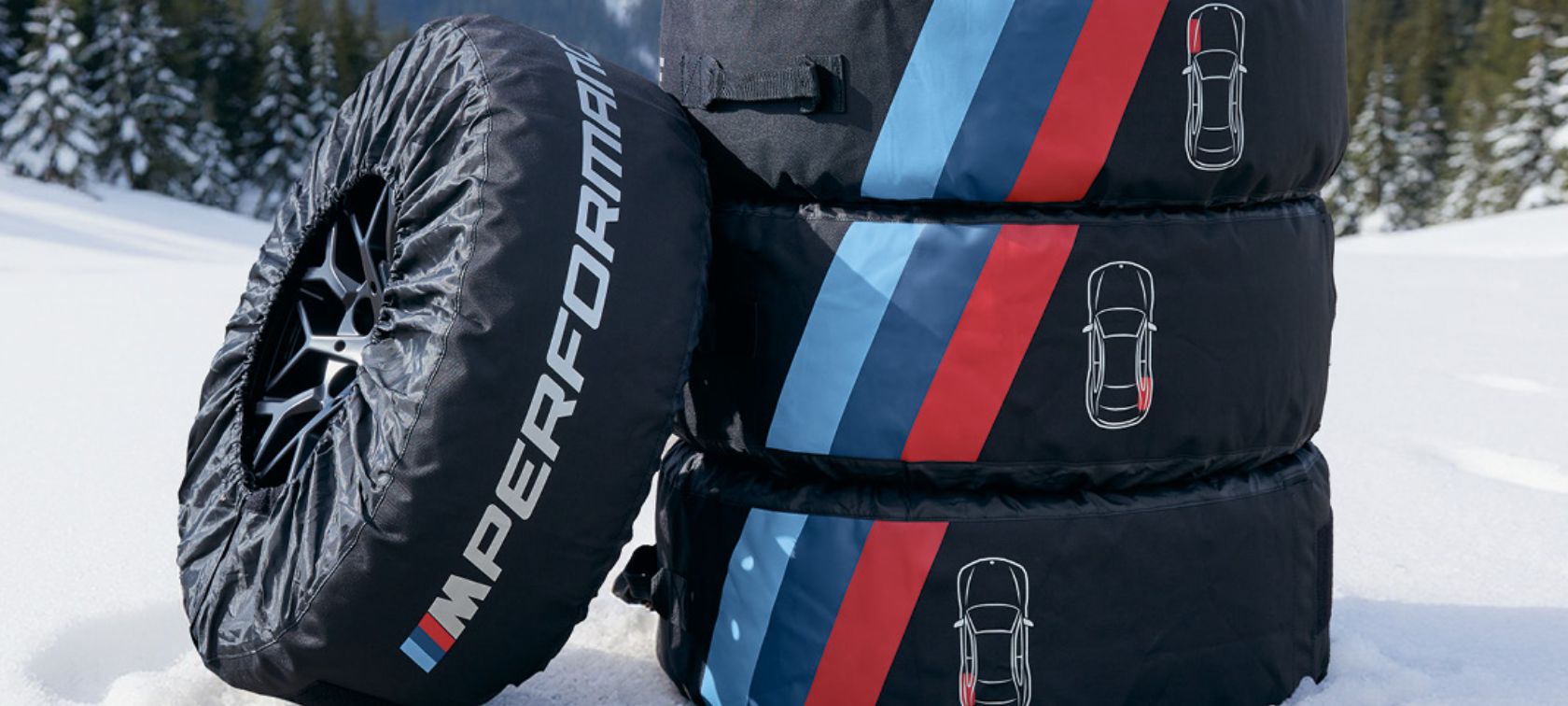 Pokrowce BMW M Performance.