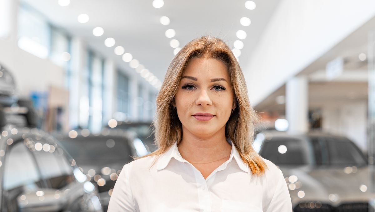 Karolina Lis Recepcjonistka Salonu Sprzedaży